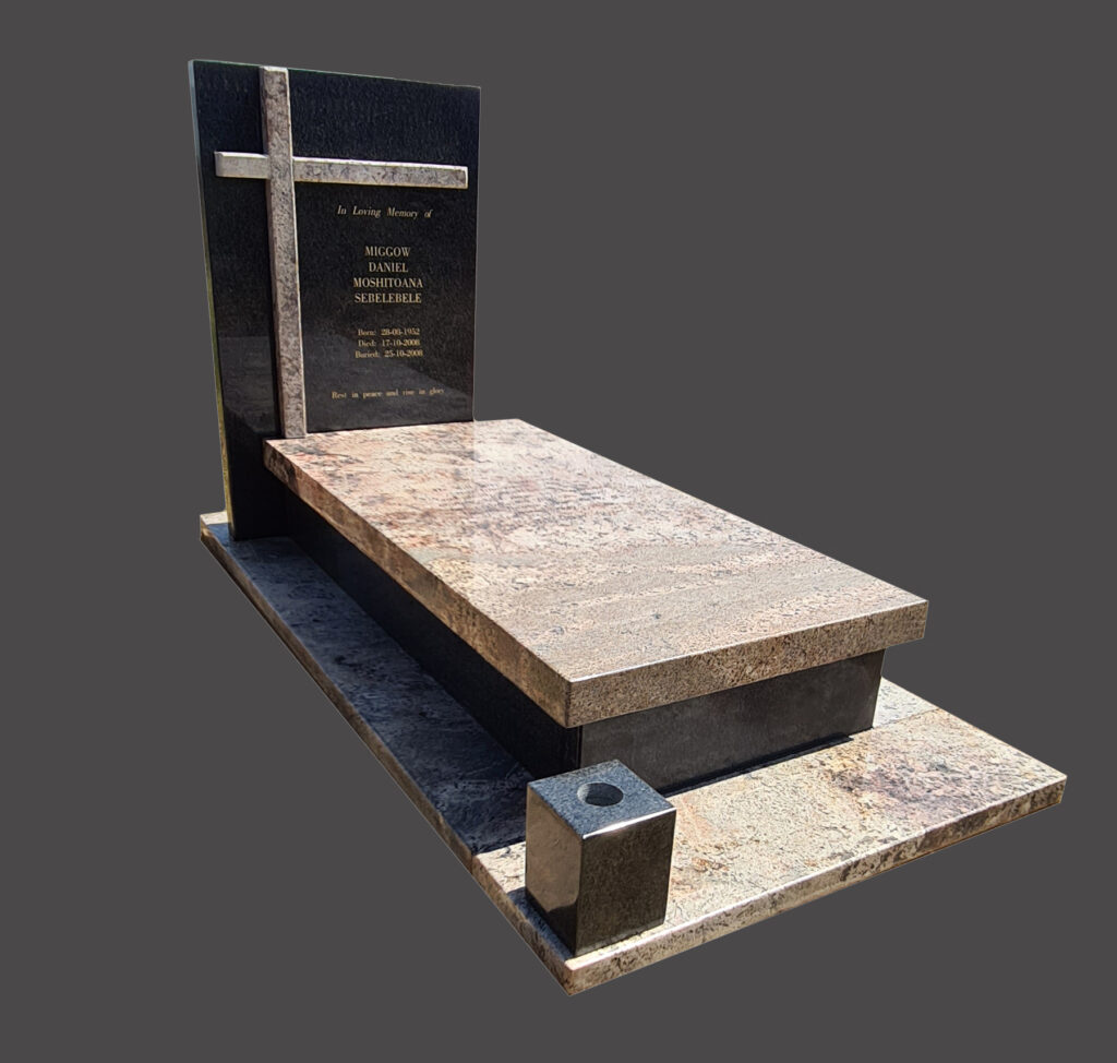 E13 – Zim black and brown granite Memorial