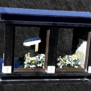 E9 – Zim black with glass windows memorial